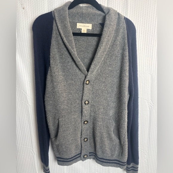 Gray and Navy Men's Sweater wool - Picture 1 of 6